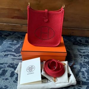 A112- 💯 % authentic Hermès 16 Amazone Bag ( Mini Evelyn)